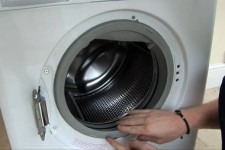 changing the cuff of the washing machine