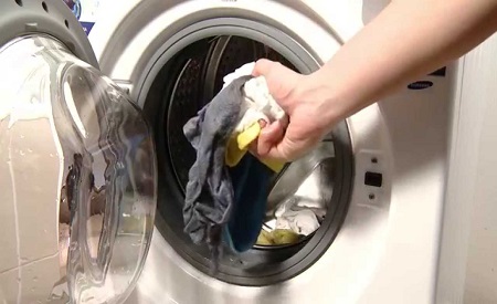 The washing machine does not rinse the laundry well