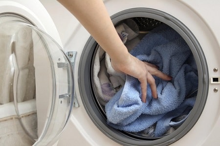 a ruhanemű egyensúlya a mosógépben